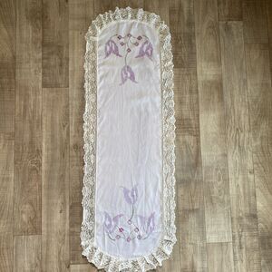 Embroidery Table Runner Craft New Floral Grannycore Lace Edge Pattern